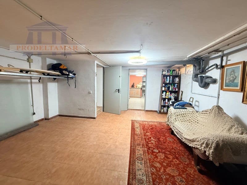 4 makuuhuone Omakotitalo myytävänä paikassa Miami Playa / Miami Platja mukana uima-altaan 
autotalli - 369 000 € (Ref: 10019497)