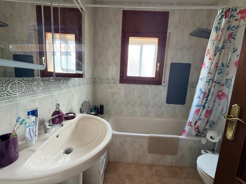 3 makuuhuone Omakotitalo myytävänä paikassa Mont-roig del Camp - 260 000 € (Ref: 10120179)