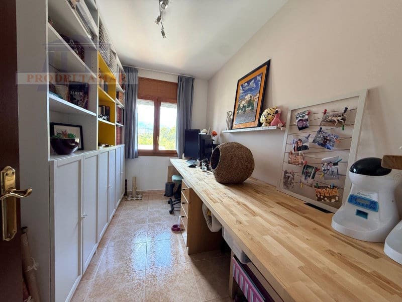 3 makuuhuone Omakotitalo myytävänä paikassa Mont-roig del Camp - 260 000 € (Ref: 10120179)