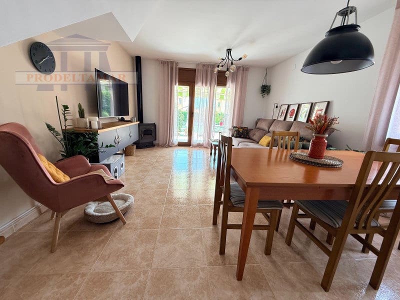 3 makuuhuone Omakotitalo myytävänä paikassa Mont-roig del Camp - 260 000 € (Ref: 10120179)