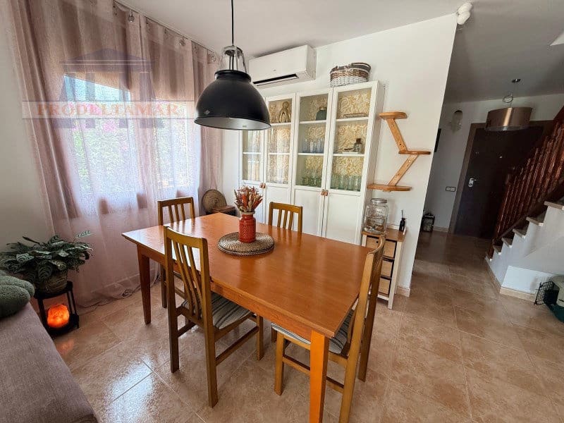 3 makuuhuone Omakotitalo myytävänä paikassa Mont-roig del Camp - 260 000 € (Ref: 10120179)