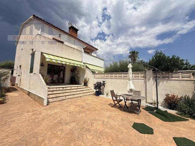 3 quarto Casa em Banda para venda em Mont-roig del Camp - 260 000 € (Ref: 10120179)