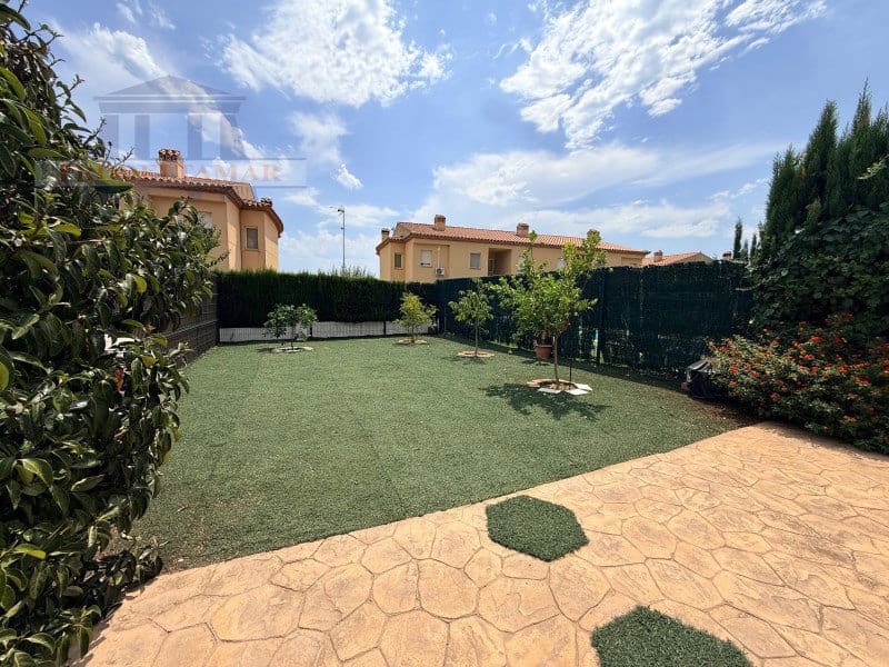 3 makuuhuone Omakotitalo myytävänä paikassa Mont-roig del Camp - 260 000 € (Ref: 10120179)