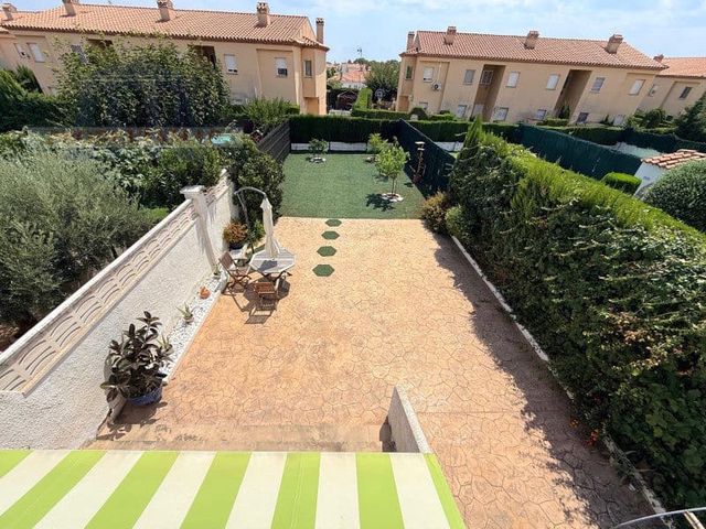 3 quarto Casa em Banda para venda em Mont-roig del Camp - 260 000 € (Ref: 10120179)