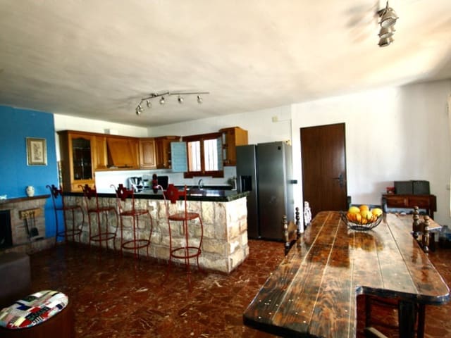 8 bedroom Finca/Country House for sale in Camarles - € 996,000 (Ref: 8567385)