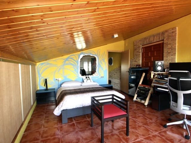 Finca/Casa Rural de 8 habitaciones en Camarles en venta con piscina - 896.000 € (Ref: 8567385)
