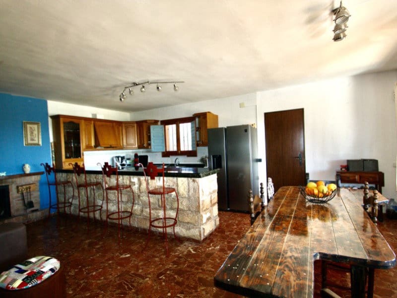 8 soveværelse Finca/Landehus til salg i Camarles med swimmingpool - € 896.000 (Ref: 8567385)