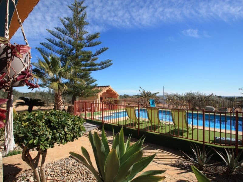 8 soveværelse Finca/Landehus til salg i Camarles med swimmingpool - € 896.000 (Ref: 8567385)