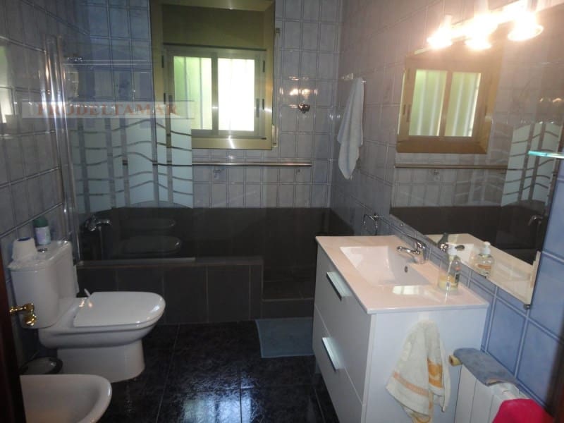 6 chambre Villa/Maison à vendre à Segur de Calafell avec garage - 249 000 € (Ref: 8567388)