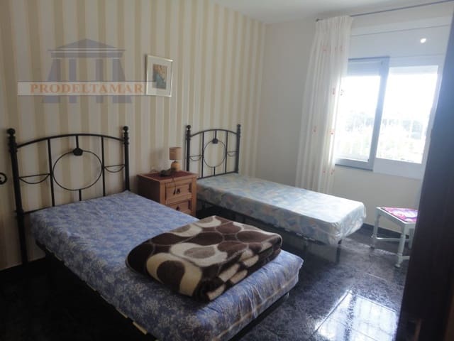 6 slaapkamer Villa te koop in Segur de Calafell, Calafell met garage - € 249.000 (Ref: 8567388)