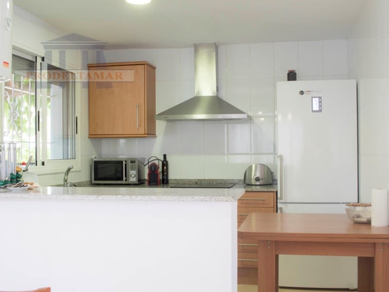 3 bedroom Villa for sale in Deltebre with pool - € 242,000 (Ref: 8567393)