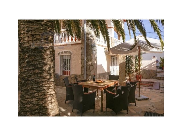 6 soverom Villa til salgs i Miami Playa / Miami Platja, Mont-roig del Camp med svømmebasseng - € 395 000 (Ref: 8567402)