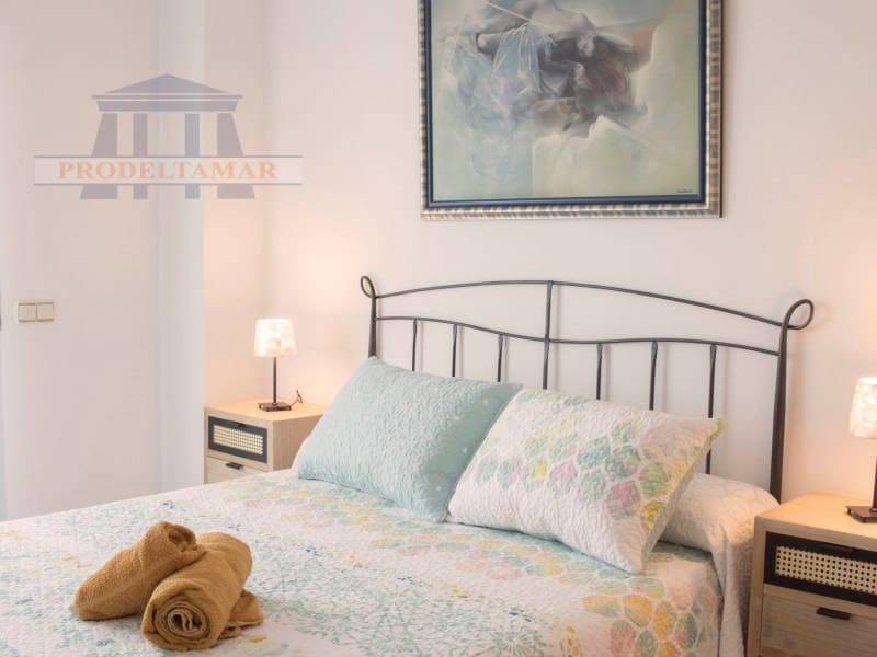 2 bedroom Apartment for sale in L'Ampolla - € 200,000 (Ref: 8584455)