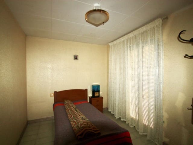 3 bedroom Finca/Country House for sale in El Raval de Crist, Roquetes - € 69,000 (Ref: 8624979)