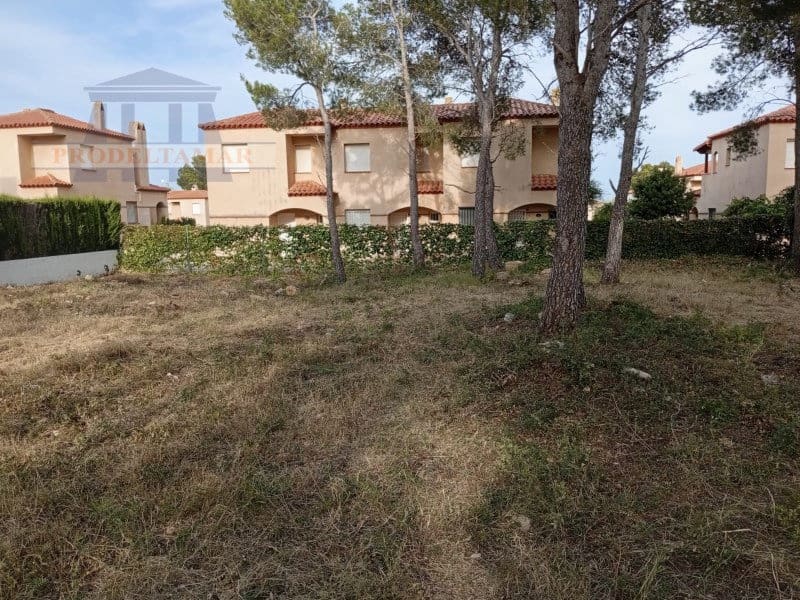 Undeveloped Land for sale in Les Planes Del Rei - € 97,000 (Ref: 8865350)