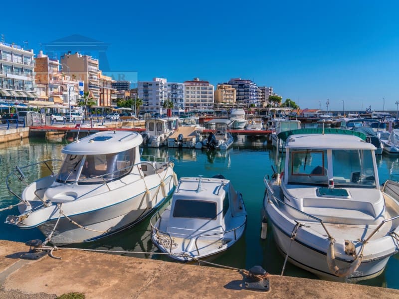 3 soveværelse Lejlighed til salg i L'Ampolla - € 165.000 (Ref: 8894629)