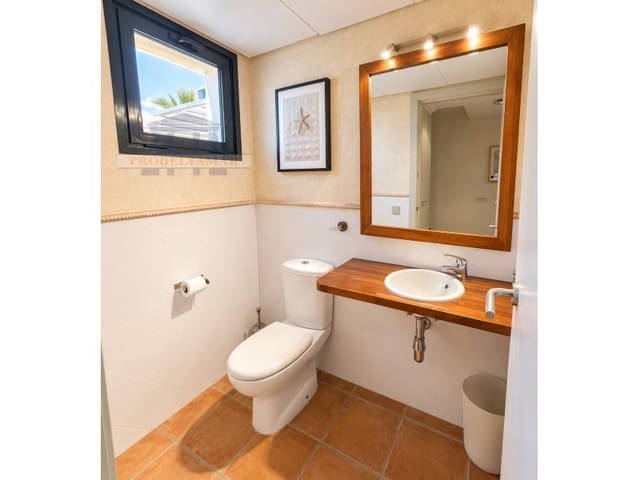 3 Zimmer Apartment zu vermieten in El Perelló mit Pool - 1.300 € (Ref: 8915154)