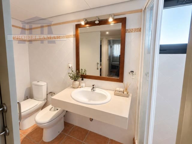 3 Zimmer Apartment zu vermieten in El Perelló mit Pool - 1.300 € (Ref: 8915154)