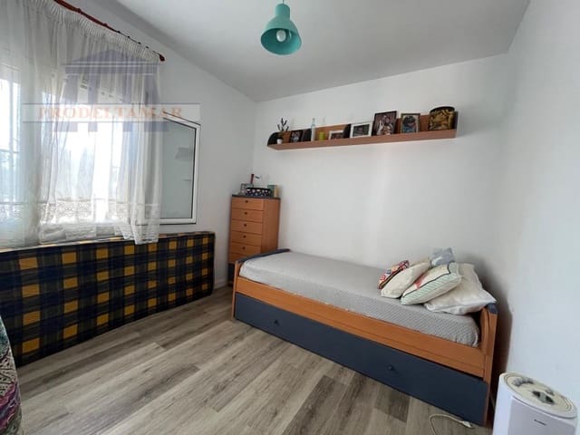 5 soverom Villa til salgs i Mont-roig del Camp med garasje - € 389 000 (Ref: 9183576)