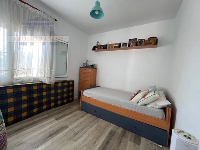5 chambre Villa/Maison à vendre à Mont-roig del Camp avec piscine garage - 375 000 € (Ref: 9183576)