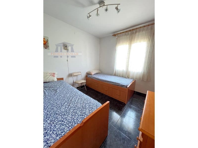Chalet de 5 habitaciones en Mont-roig del Camp en venta con piscina garaje - 375.000 € (Ref: 9183576)