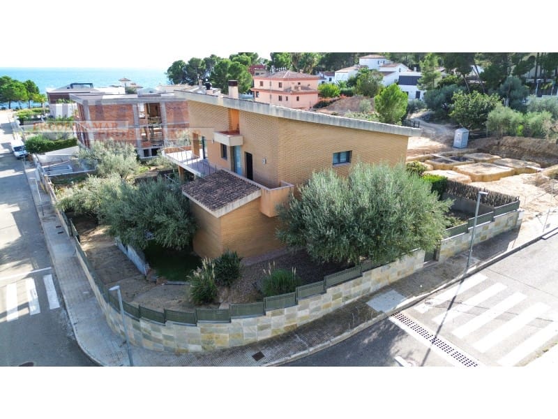 4 sovrum Villa till salu i L'Ampolla - 550 000 € (Ref: 9353361)