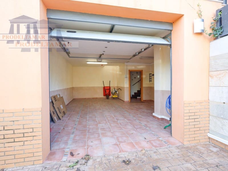 4 sovrum Villa till salu i L'Ampolla - 550 000 € (Ref: 9353361)