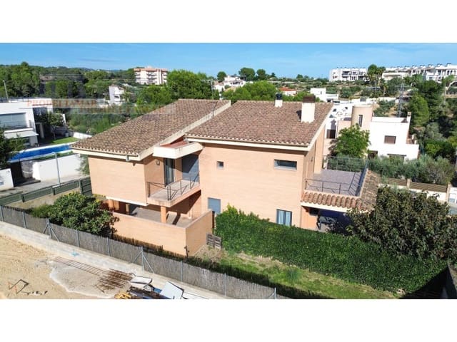 4 slaapkamer Villa te koop in L'Ampolla - € 550.000 (Ref: 9353361)