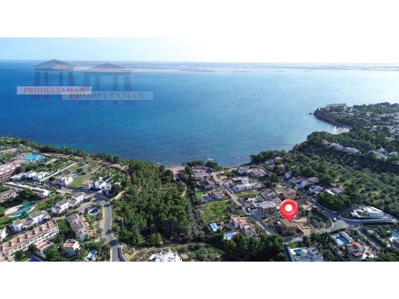 4 makuuhuone Huvila myytävänä paikassa L'Ampolla mukana 
autotalli - 550 000 € (Ref: 9353361)