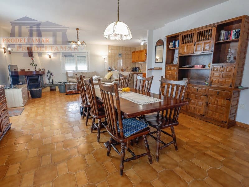 3 soveværelse Træhus til salg i L'Ampolla med garage - € 265.000 (Ref: 9415451)