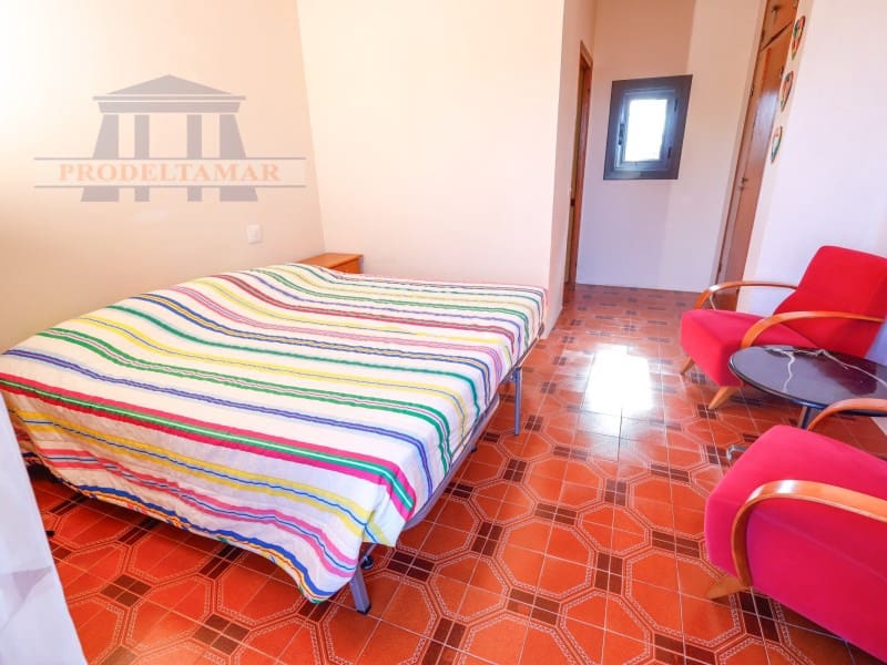 4 slaapkamer Villa te koop in L'Ampolla - € 198.000 (Ref: 9676983)