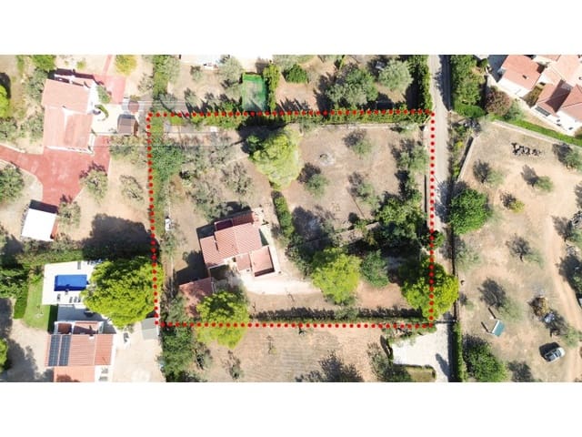 4 slaapkamer Villa te koop in L'Ampolla - € 198.000 (Ref: 9676983)