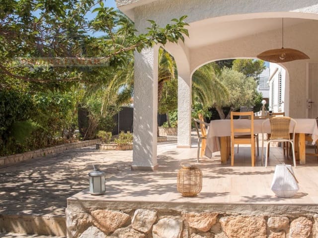 3 slaapkamer Villa te huur in L'Ampolla met zwembad - € 2.200 (Ref: 9721401)