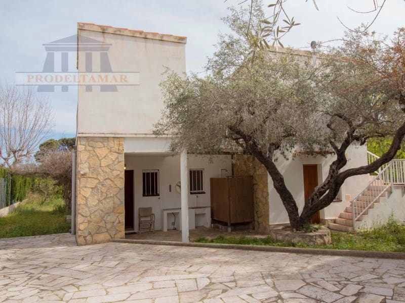 5 bedroom Villa for sale in L'Ampolla - € 350,000 (Ref: 9761816)