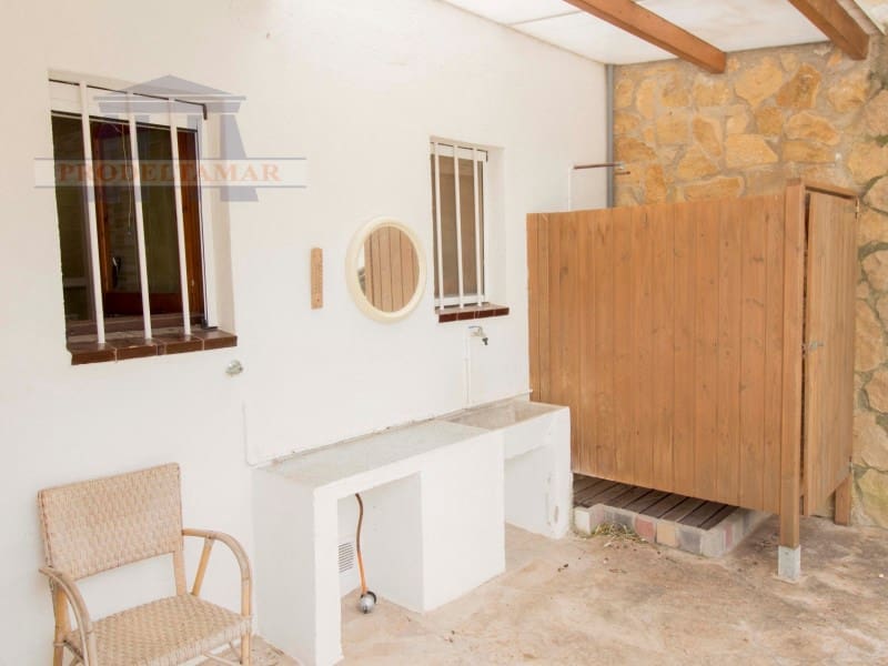 5 bedroom Villa for sale in L'Ampolla - € 350,000 (Ref: 9761816)