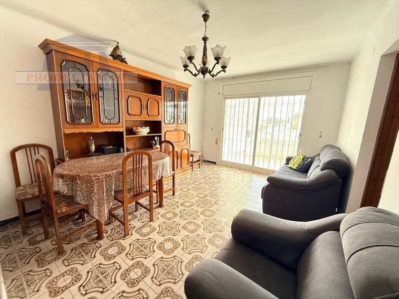 Apartamento de 2 habitaciones en Miami Playa / Miami Platja en venta con garaje - 175.000 € (Ref: 9813761)