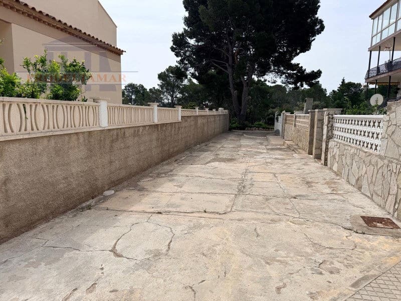 Apartamento de 2 habitaciones en Miami Playa / Miami Platja en venta con garaje - 175.000 € (Ref: 9813761)