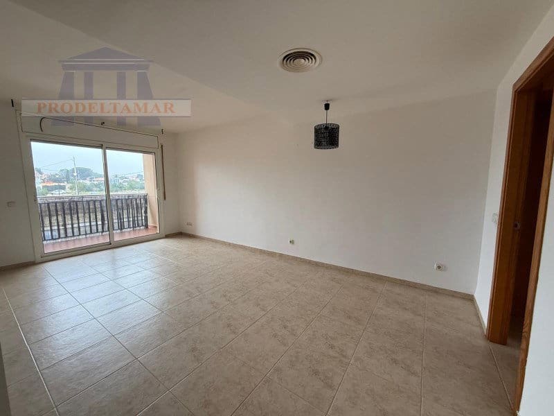 2 bedroom Apartment for sale in Vandellos with pool garage - € 175,000 (Ref: 9836191)