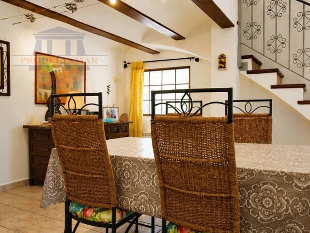Finca/Herregård til salgs i L'Ampolla med garasje - € 295 000 (Ref: 9868417)
