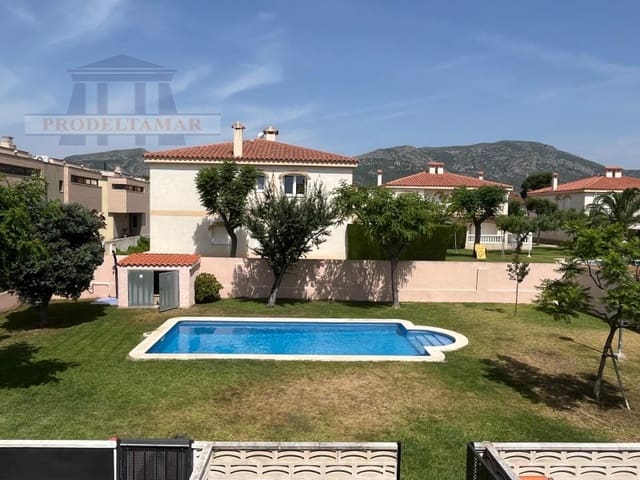 2 bedroom Terraced Villa for sale in Les Planes Del Rei, Pratdip with pool - € 210,000 (Ref: 9936041)