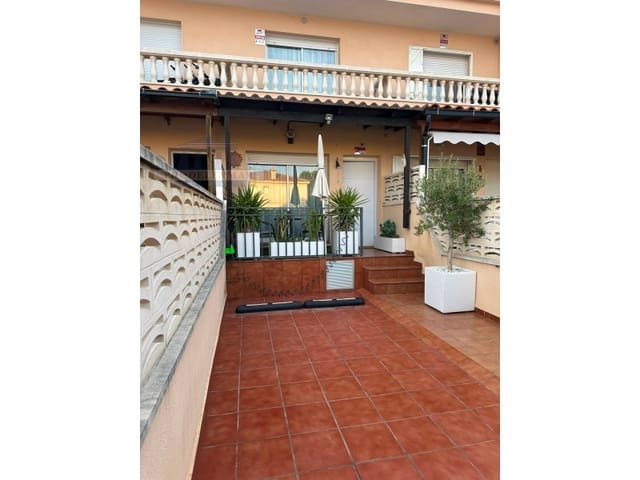 2 bedroom Terraced Villa for sale in Les Planes Del Rei, Pratdip with pool - € 210,000 (Ref: 9936041)