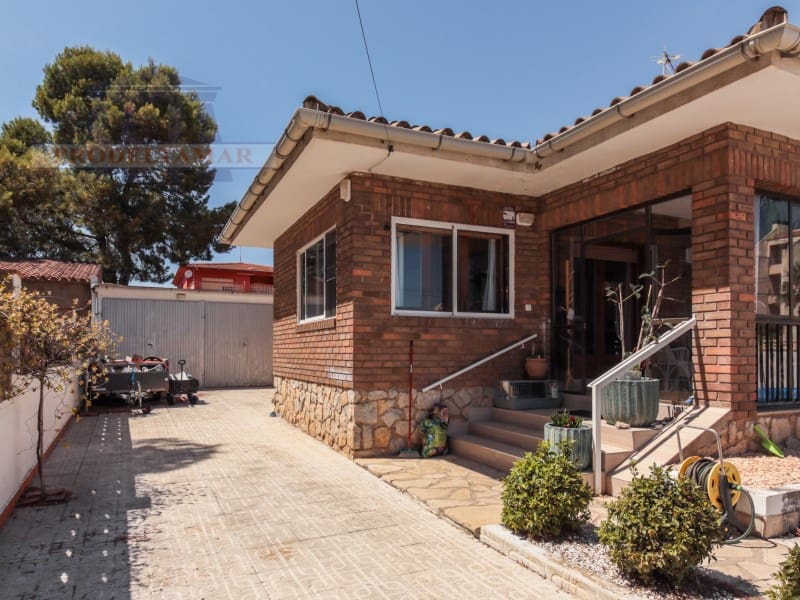 3 soverom Villa til salgs i Miami Playa / Miami Platja med garasje - € 379 000 (Ref: 9939589)