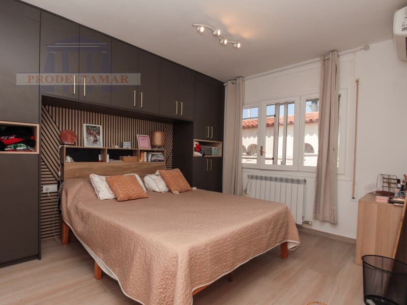 3 soverom Villa til salgs i Miami Playa / Miami Platja med garasje - € 379 000 (Ref: 9939589)