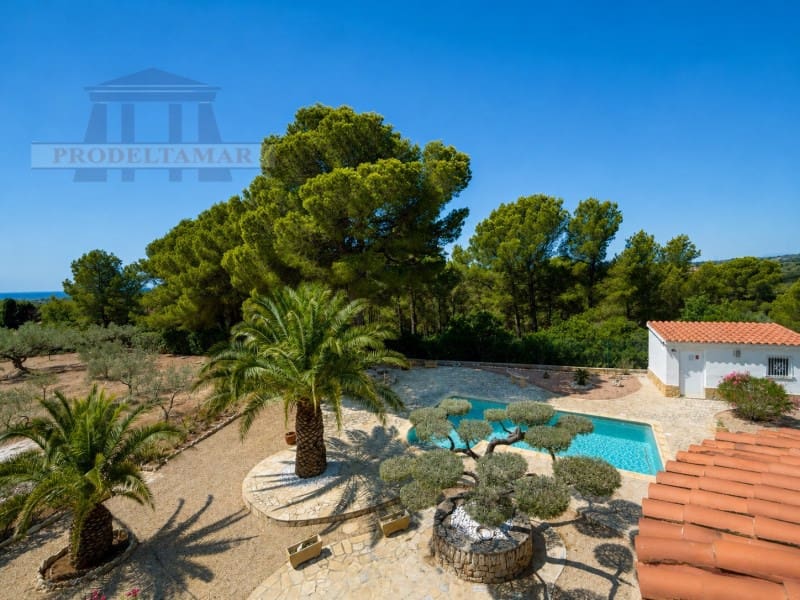 4 bedroom Finca/Country House for sale in L'Ampolla with pool - € 530,000 (Ref: 9954875)