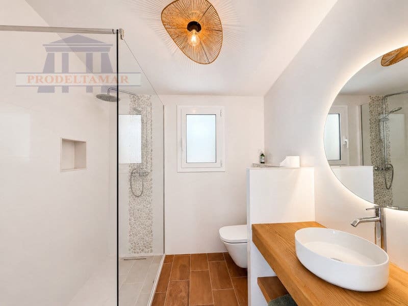 4 sovrum Finca/Hus på landet till salu i L'Ampolla med pool - 530 000 € (Ref: 9954875)