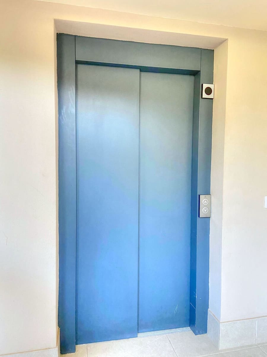 2 soveværelse Lejlighed til leje i Benajarafe med swimmingpool garage - € 1.100 (Ref: 10040682)