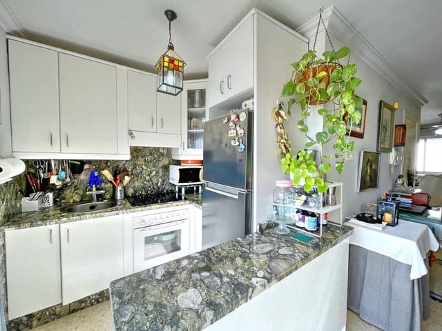 1 bedroom Flat for sale in Caleta de Vélez, Vélez-Málaga - € 249,000 (Ref: 10048851)