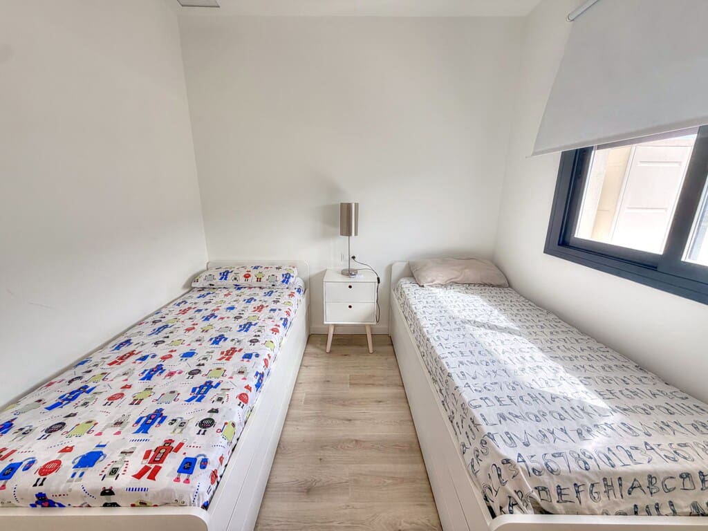 2 soverom Leilighet til leie i Benajarafe med svømmebasseng garasje - € 950 (Ref: 10061352)