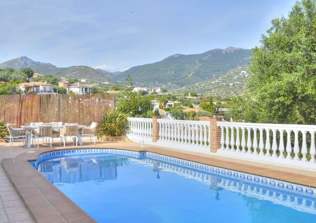 2 sovrum Villa att hyra i Alcaucín med pool garage - 1 300 € (Ref: 10128121)