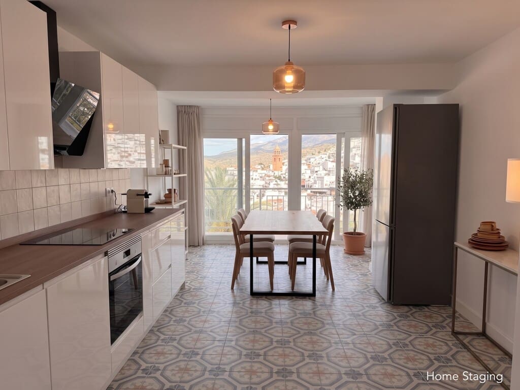 5 slaapkamer Huis te koop in Competa met garage - € 350.000 (Ref: 10148343)
